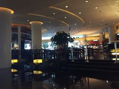 世茂皇家艾美酒店-上海世茂皇家艾美酒店
