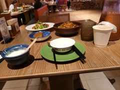 -耶里夏丽·丝路国际·新疆餐厅(浦东区东方路店)