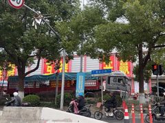 -上海市江桥批发市场经营管理有限公司-停车场