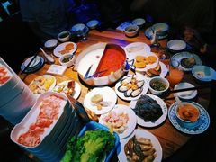 -蒙肥羊·酸汤潮牛·鲜牛肉火锅烤肉自助(岗顶店)