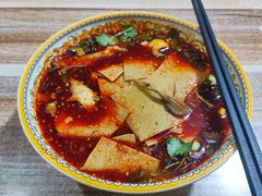 -老字号杨坡红油米线腊汁肉夹馍(东四道巷店)