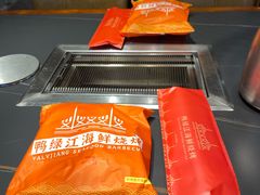 -鸭绿江海鲜烧烤大排档(杏林街店)