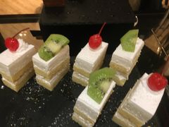 -浦东绿地铂骊酒店-POYA西餐厅(绿地东海岸国际广场店)