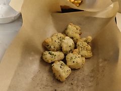 -达美乐比萨(南京路店)