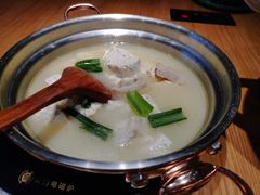 -吃饭皇帝大·土家民族菜(武陵源店)
