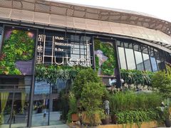 -临界音乐酒馆·小龙虾·江湖菜(华熙LIVE·鱼洞店)