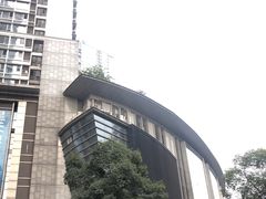-日月光中心广场