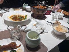 -皇城根·鲁菜济南菜·吊炉烤鸭·炒鸡鱼头(济南旗舰店)