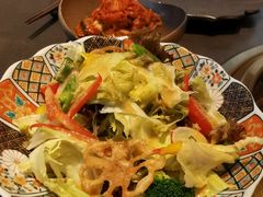 -铭牛烧肉·和牛海鲜自助(高新月牙湖店)
