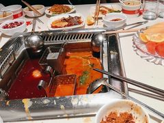 -海底捞火锅鲜切牛肉主题店(长寿路店)