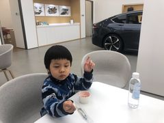 -蔚来空间(北京颐堤港店)
