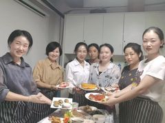 -佳禾月嫂育儿嫂(拱墅店)