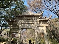 -灵岩山风景区