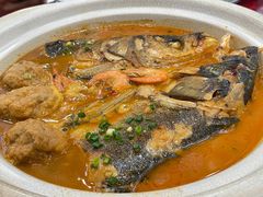 鱼头泡饼-八张桌子(老店)