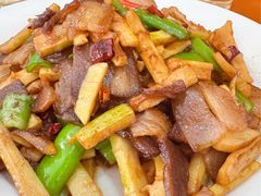 野笋炒腊肉-漁耕小厨农家院(武当山店)