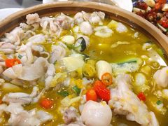 酸汤大盆牛蛙-湘江大码头·龙虾馆(渔人码头一店)