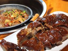 -大众跷脚牛肉馆·非遗传承单位(峨眉山店)
