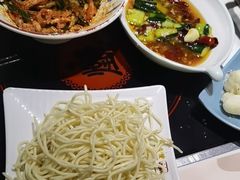 -黄记煌三汁焖锅(新佳丽江汉路店)