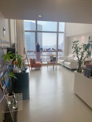 -JNK皮肤管理中心