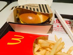 -麦当劳(水坑尾街店)