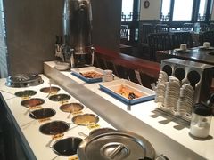 自助调料区-小天鹅火锅·一线江景洪鼎旗舰店(洪崖洞店)