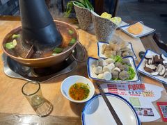 -盛元盛居传统炭火锅(绿园店)