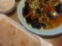 -严记小天府酸菜鱼(西四路店)