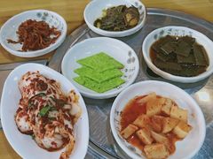 -故乡家韩国料理(丹东街店)