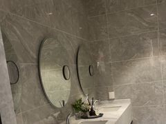 -齐玉齿科JADENTAL