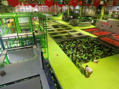 -C7城市运动空间·蹦床·健身·团建