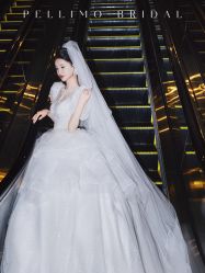 -派丽莫Pellimo原创设计婚纱品牌