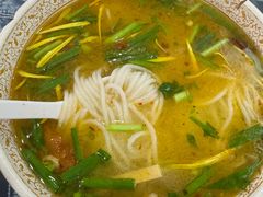 -桥香园云南过桥米线(金马碧鸡店)