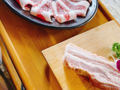 -唯成•韩国炭火烤肉 유성고기