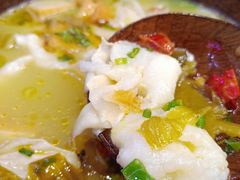 -周鱼小馆石锅酸菜鱼(活力汇店)