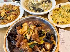 -鲁南仔·滕州炒鸡(经三路店)