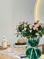 -闺蜜瑜伽·普拉提女性塑形馆