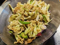 -南海底小海鲜·湘菜(鲁巷吴家湾店)