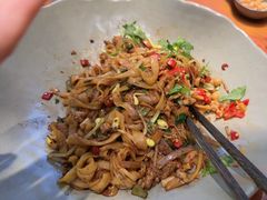 -百春原湖南牛肉粉(百联世纪店)