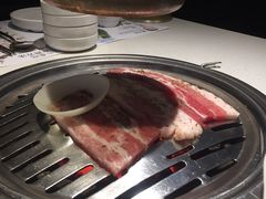 满心尝五花肉-本家韩国烤肉(青岛万象城店)