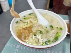 -珊珊小笼馆(仙霞路店)