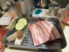 -蚂蚁洞·烤肉大营地(上海静安大悦城店)