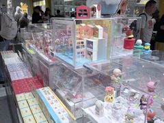 -泡泡玛特POPMART(上海环球港店)