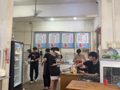 -高师傅特色米粉汤包(建设路店)