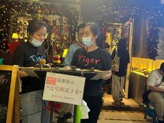 -大头虾越式风味餐厅(光明广场店)