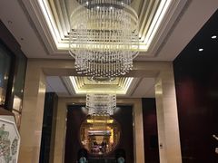 -成都保利公园皇冠假日酒店(熊猫基地店)