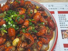 -郑记•不夜城烧烤•龙虾•虾蟹(黄鹤楼店)