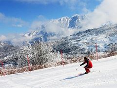 -太子岭滑雪场