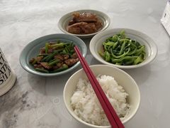 -爱贝尔高端月嫂(母婴护理)