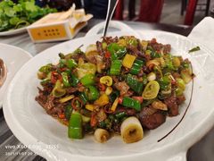 -蔼若春.传承三十年云南菜(金碧公园店)