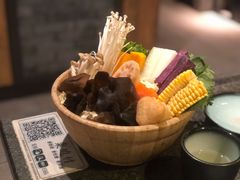 蔬菜拼盘小份-湊湊火锅·茶憩(和平大悦城店)